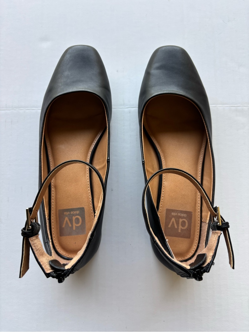 DV by Dolce Vita Black Leather Square-Toe Ankle-Strap Ballet Flats